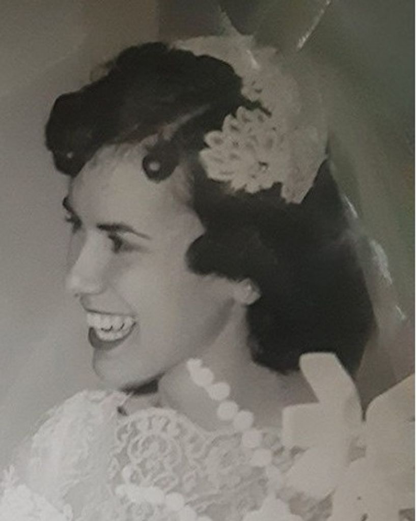 A. Darline Snell