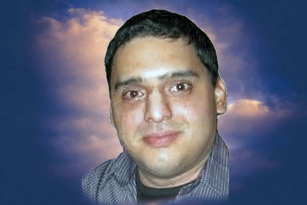 Samuel Oliveros Jr. Profile Photo