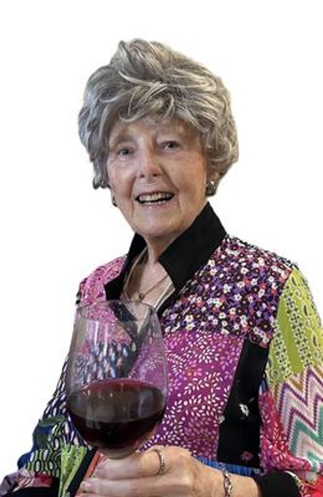 Karin Delia Del Vecchio Profile Photo