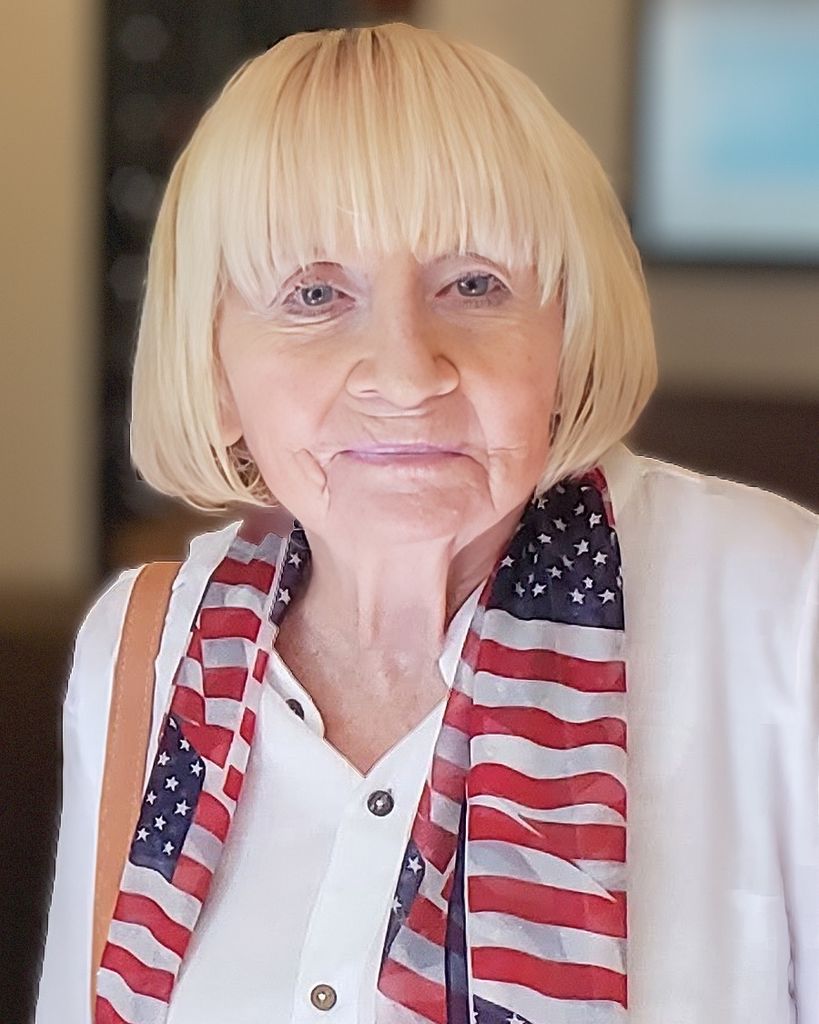 Suzanne Claire Lelvis Profile Photo