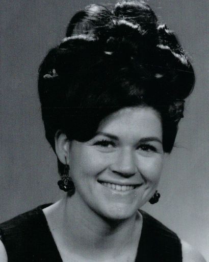 Darleen Kunze's obituary image