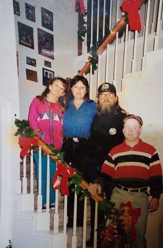 Michael Ray Higgins photo gallery thumbnail 129 of 153