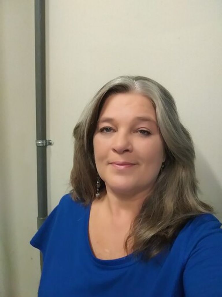 Nina Marie Koch Profile Photo