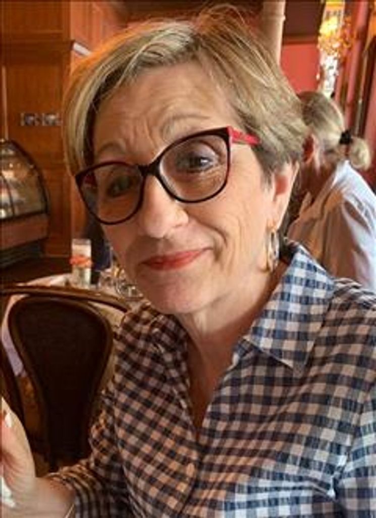 Louise Violante Carney Profile Photo