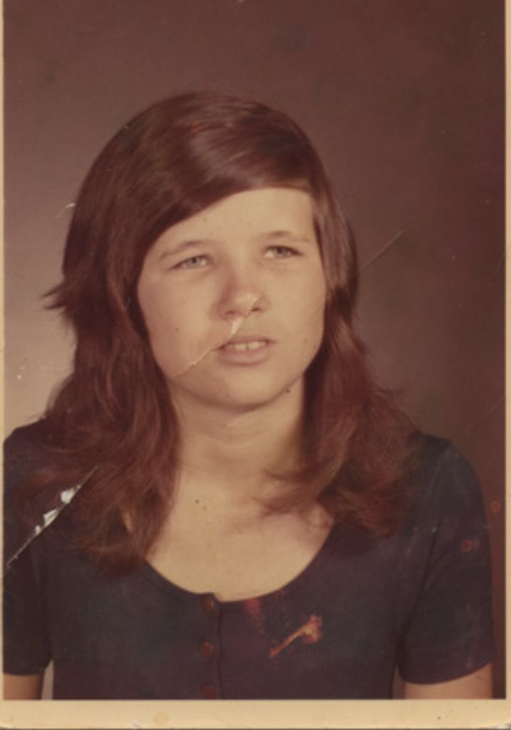 Lynn Robin Brooks