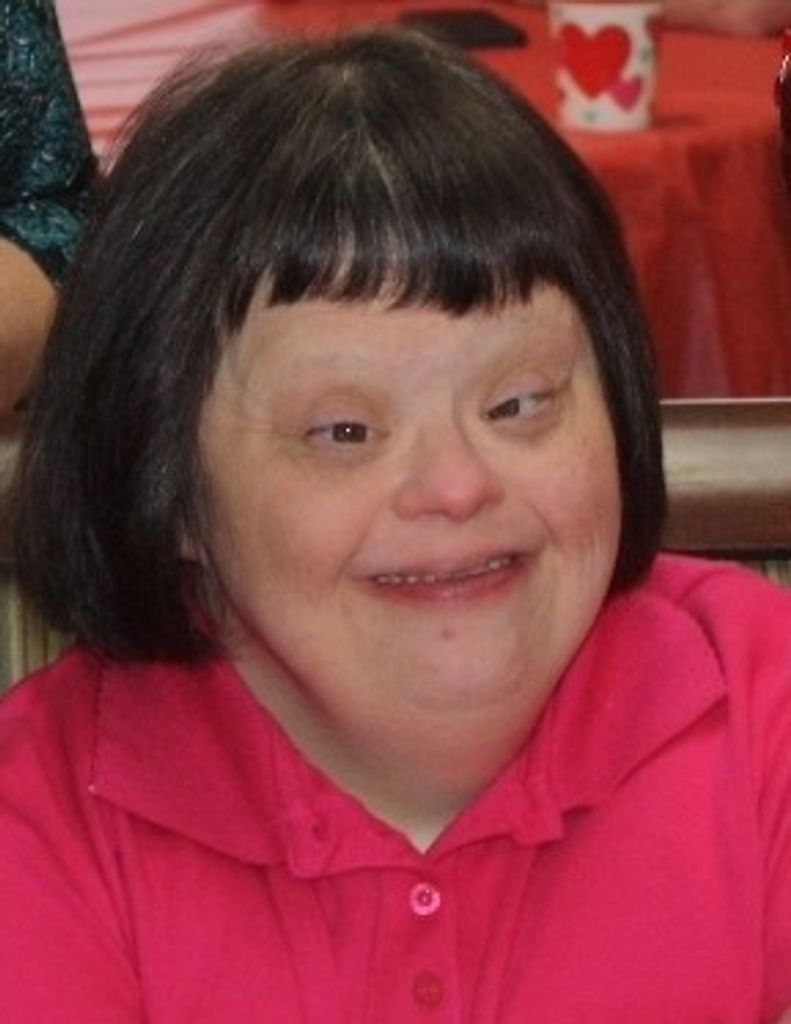 Lesley Gunness Profile Photo