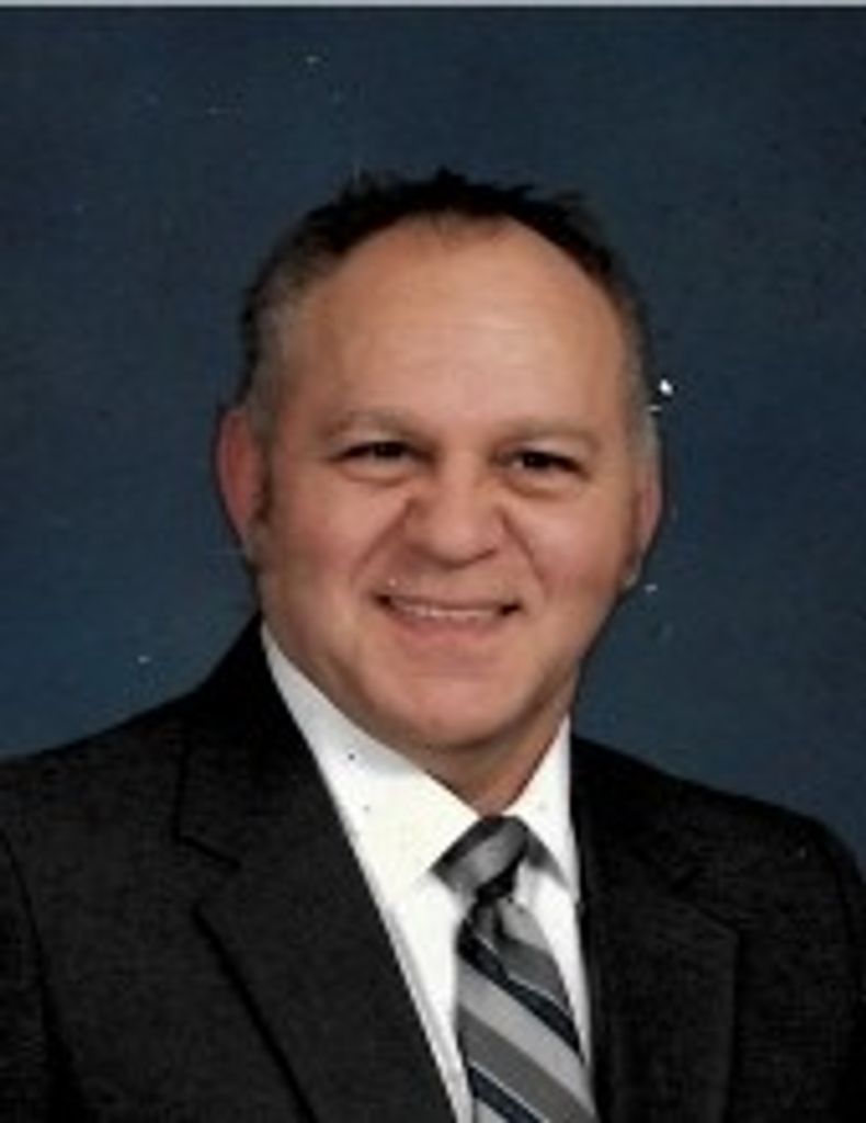 Olson Woodside Profile Photo