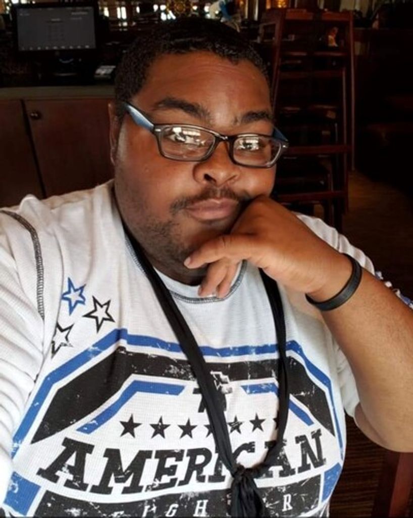 Russell Washington, Jr. Profile Photo