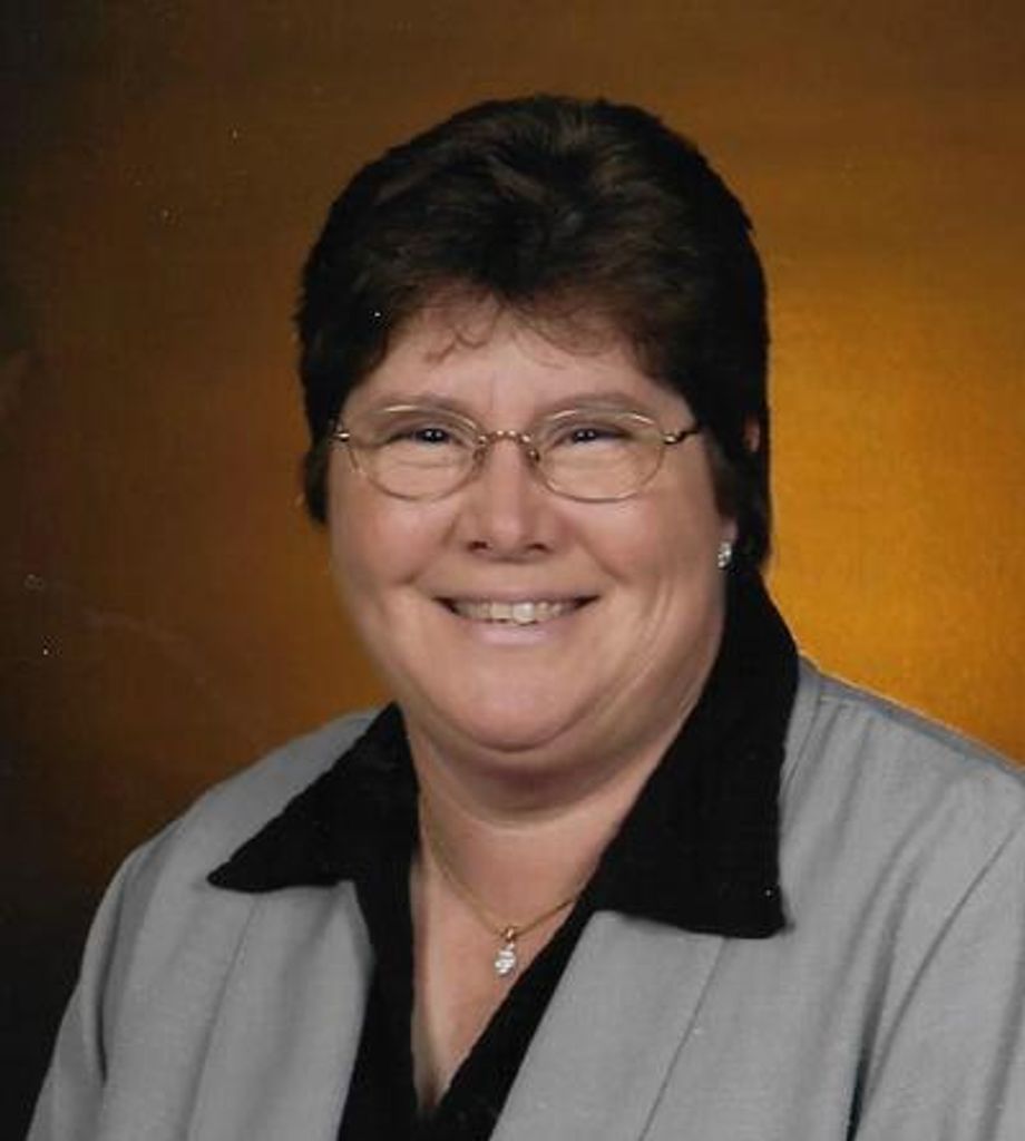 Vicky Travis Profile Photo