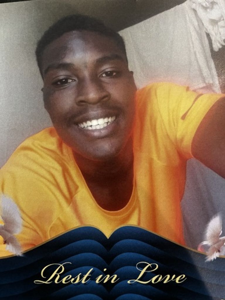 James'Arrion Martinez Smith Profile Photo