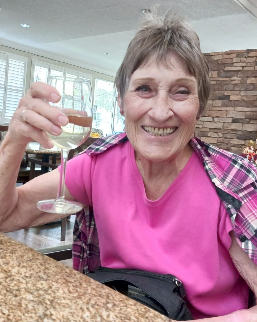 Mary Jane Webb Profile Photo