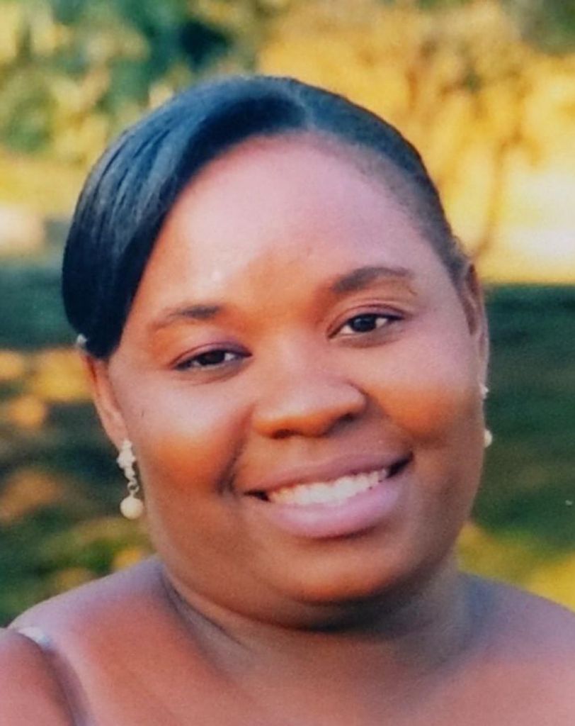 Katiana Petit Homme Pierre Profile Photo