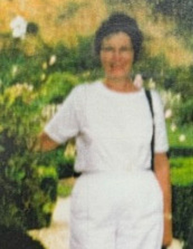Nellie Shore