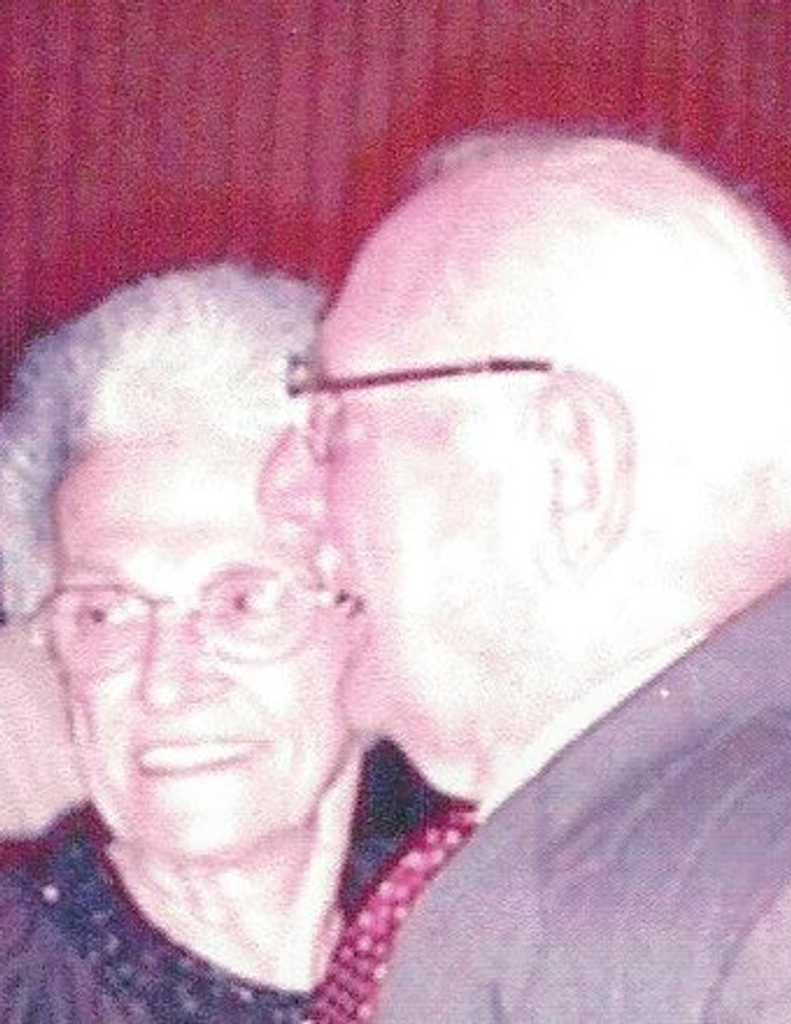 Nelli  M. Piunno Profile Photo
