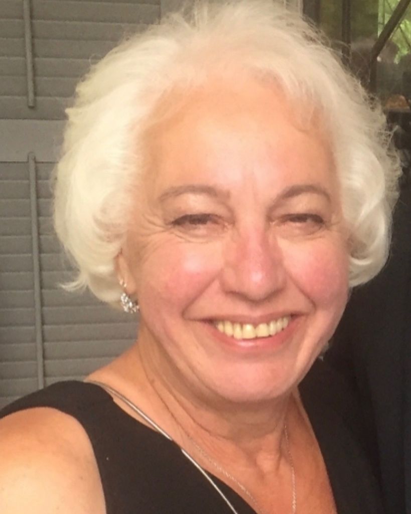 Anna Rosa Estrada Profile Photo