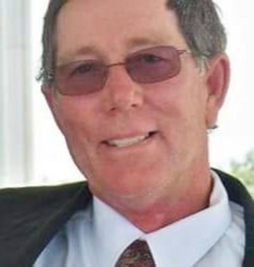 Les Coomer Profile Photo