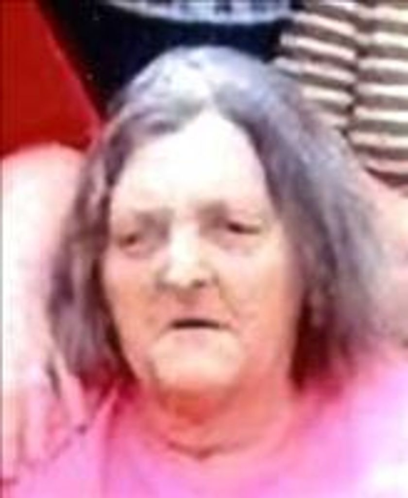 Linda Lee Housewright