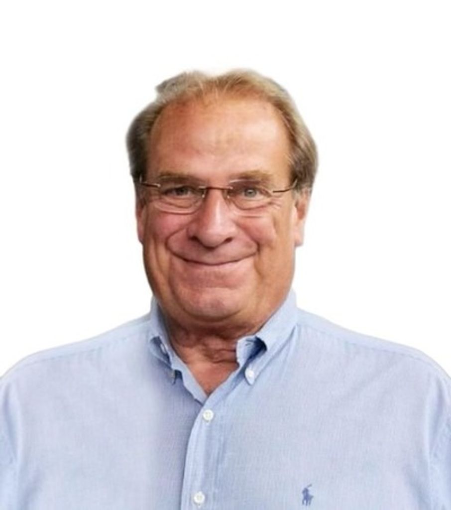 Michael Kurtiss Vesey Profile Photo