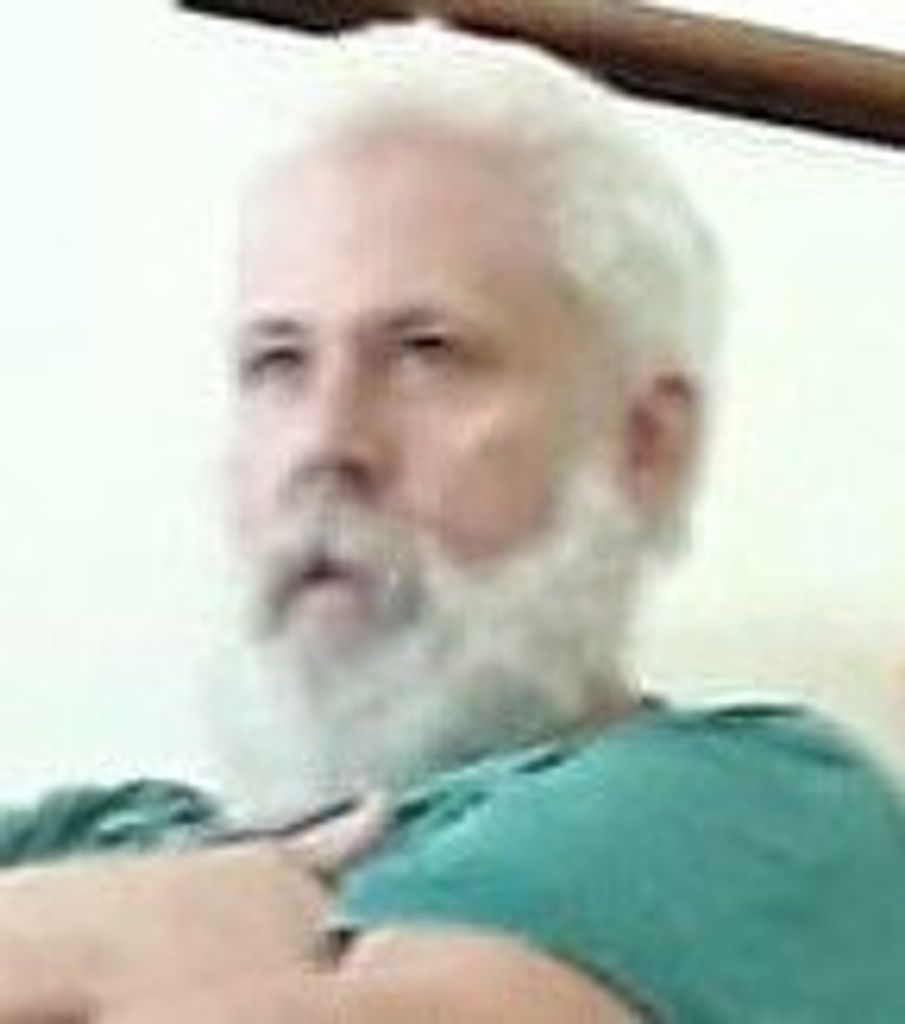 Cecil Rayvon Hall