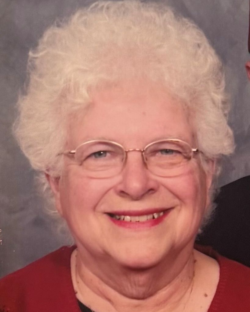 Amy Roesky Profile Photo
