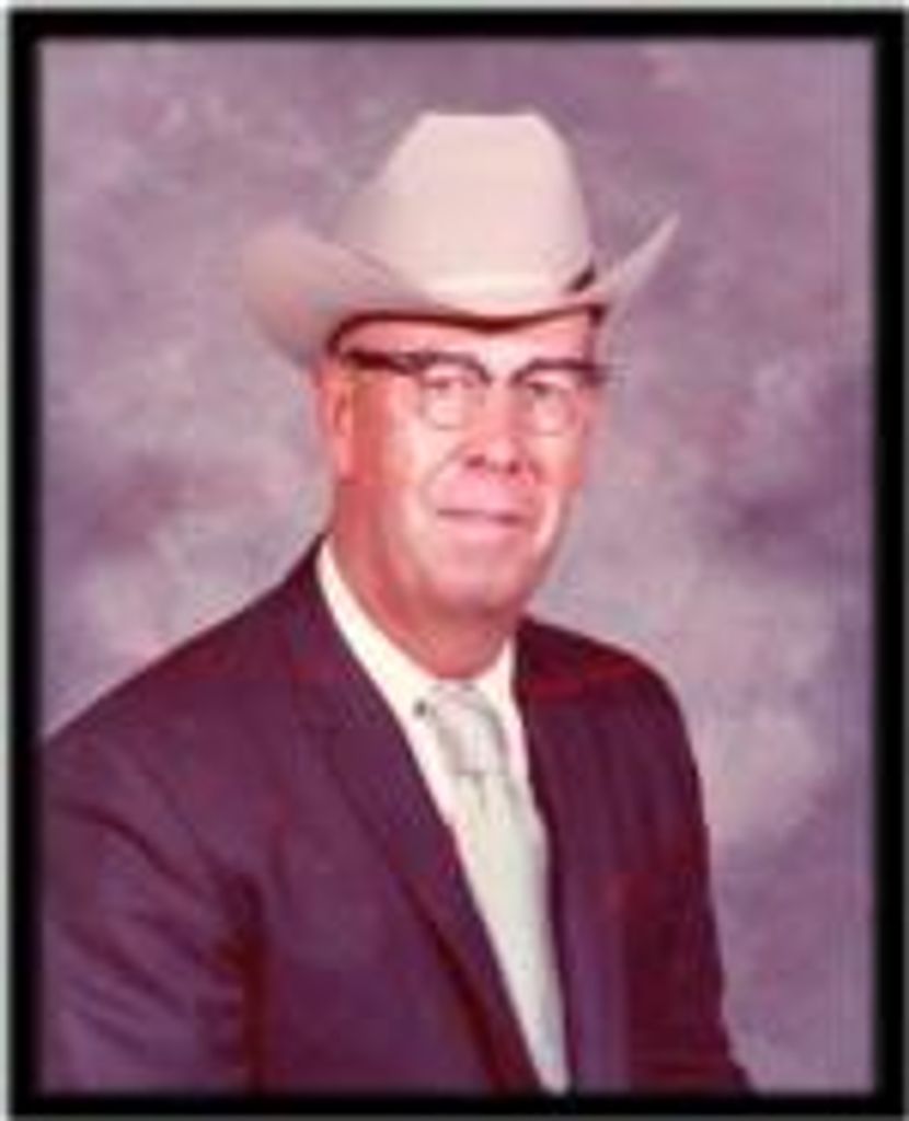 Loyd Marcelle "Short" Pipkin