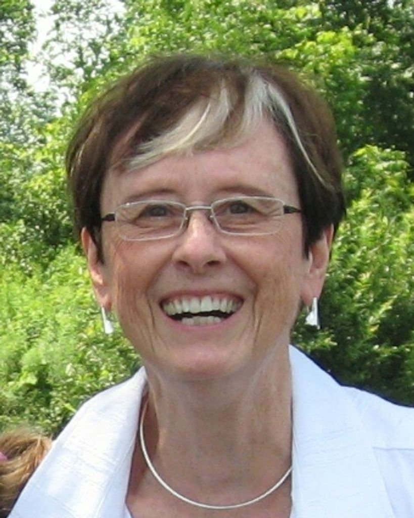 Suzanne M. Moore Profile Photo