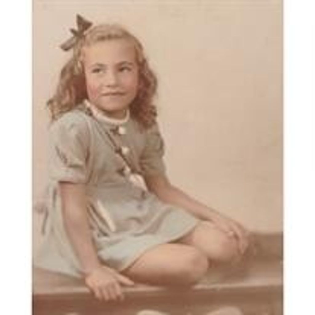 Celia Massre Hymanson