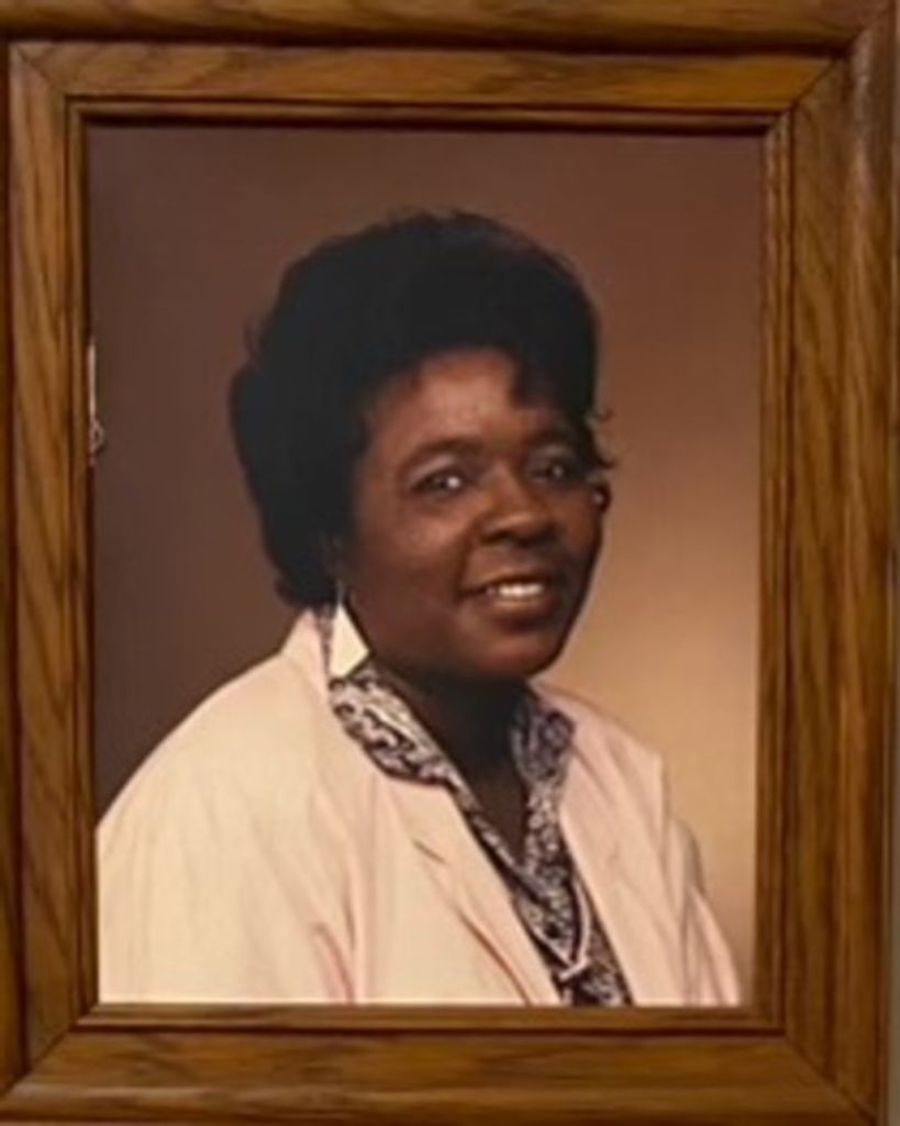 Mary "Mae" Elizabeth Johnson Profile Photo