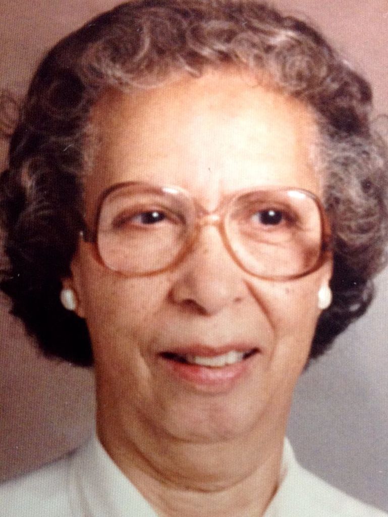 Louella E. Curtis