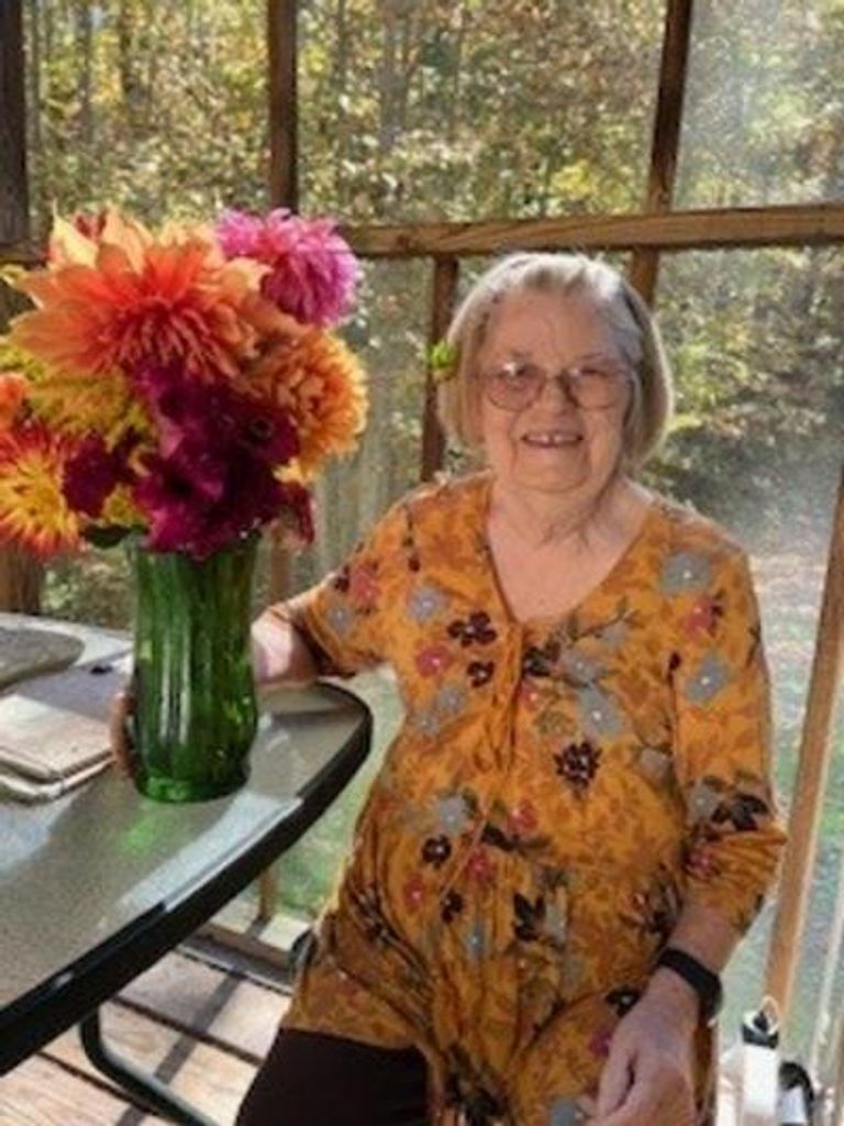 Lillie Sue Reece Profile Photo