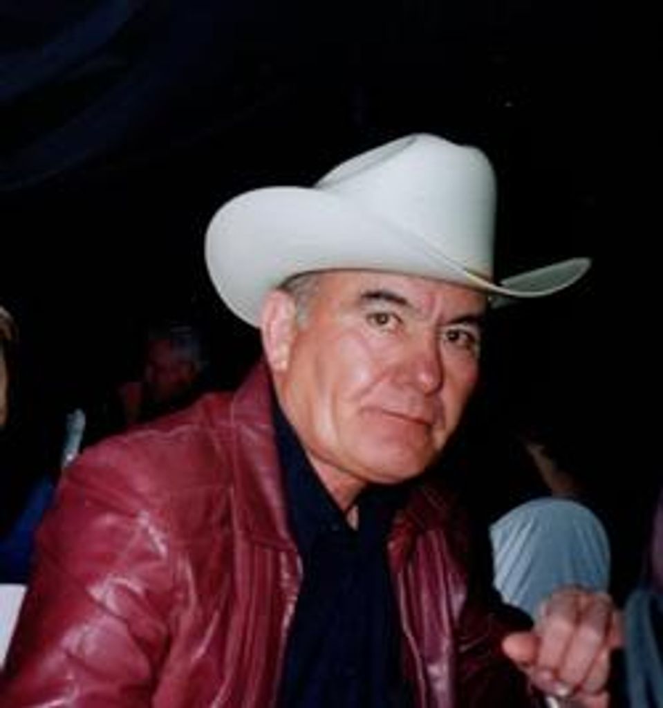 Emilio Daniel Moreno Profile Photo