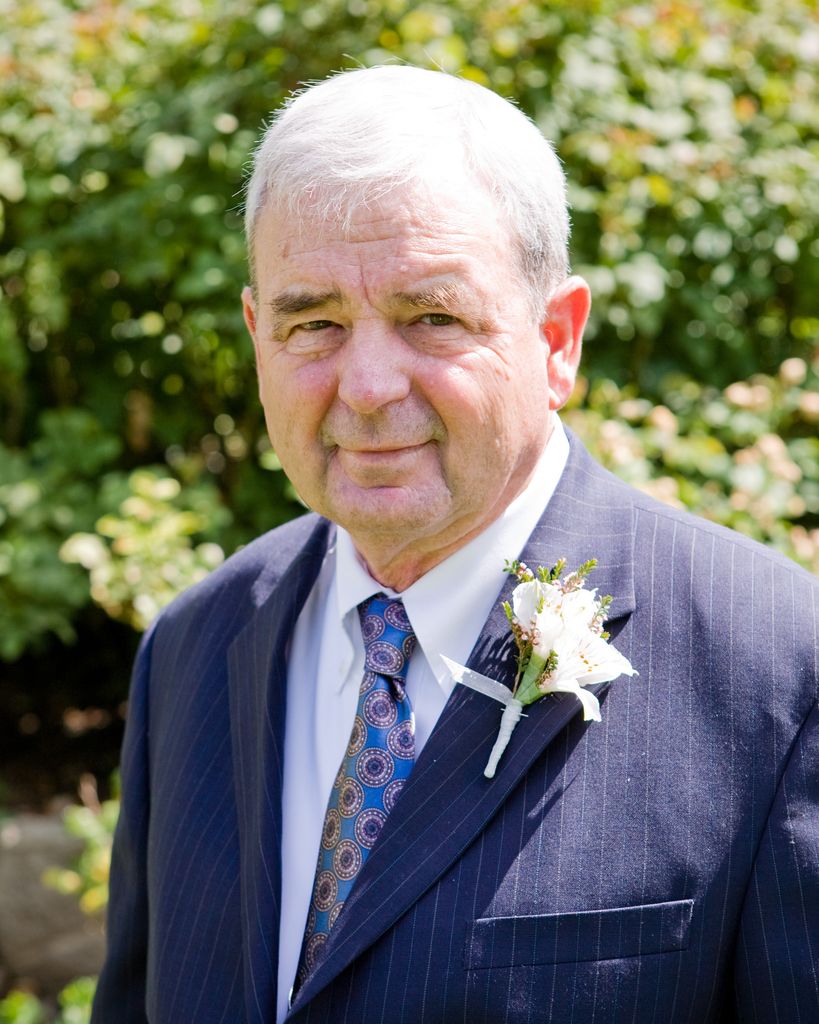 Robert Earl Tulloch