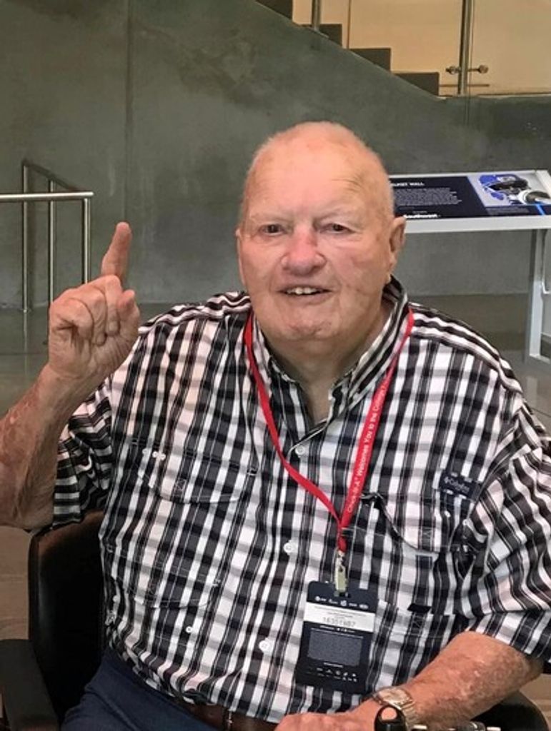 Larry Lee Lusk Profile Photo