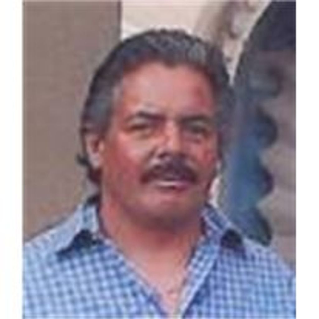 Robert - Age 44 - Llano Gonzales