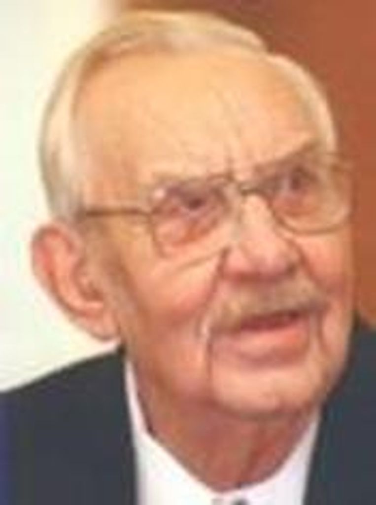 Lyle Frederick Sienknecht