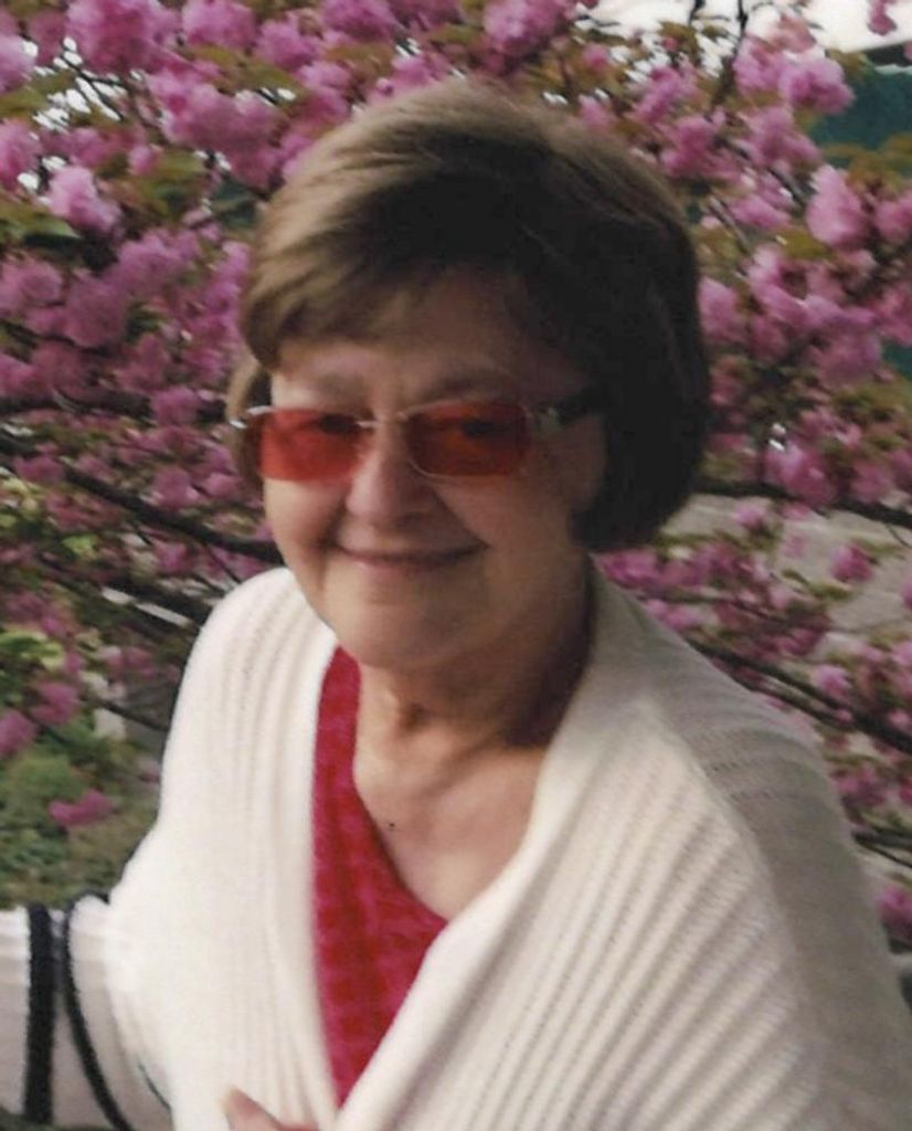 Edna Collins Profile Photo