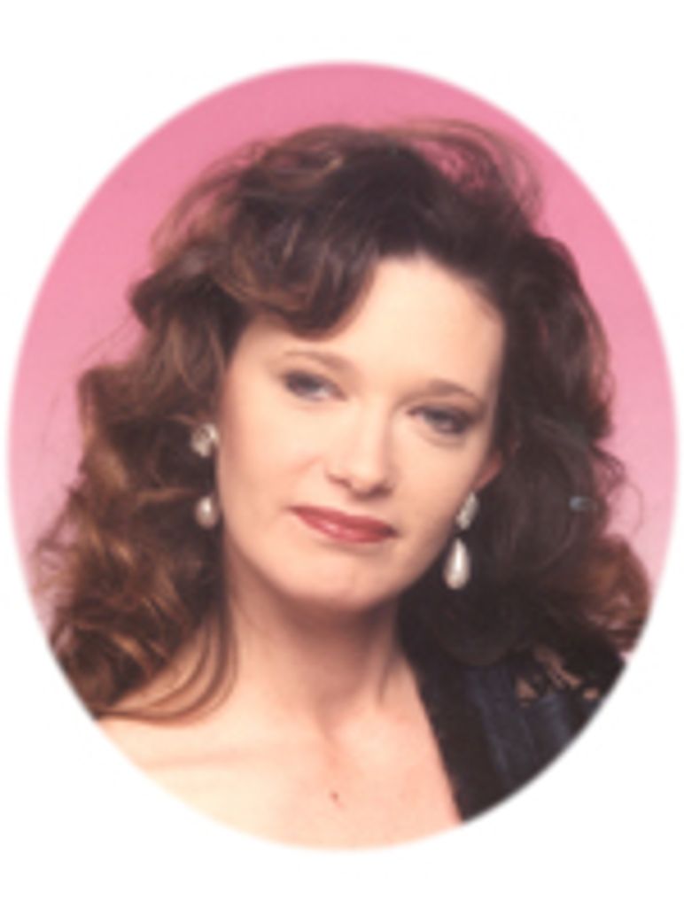 Vicki Carlson Profile Photo
