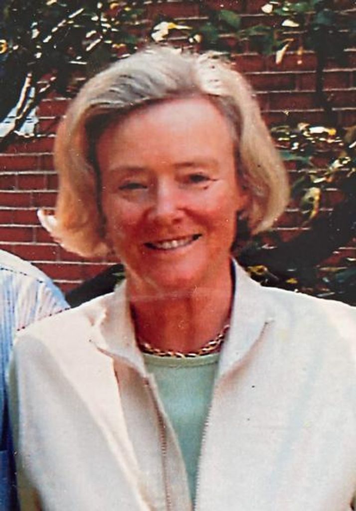 Alexandra White Smith Profile Photo