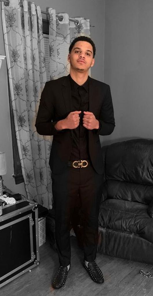 Raequan T Hodge Profile Photo