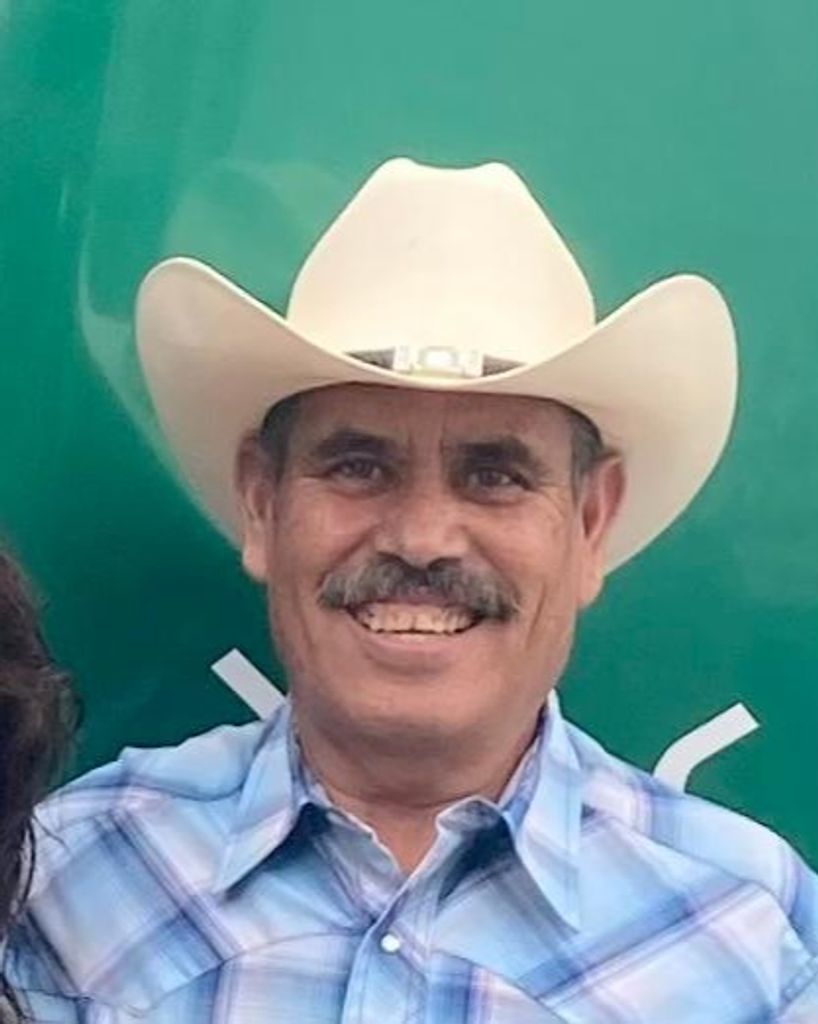 Jose Corona Profile Photo