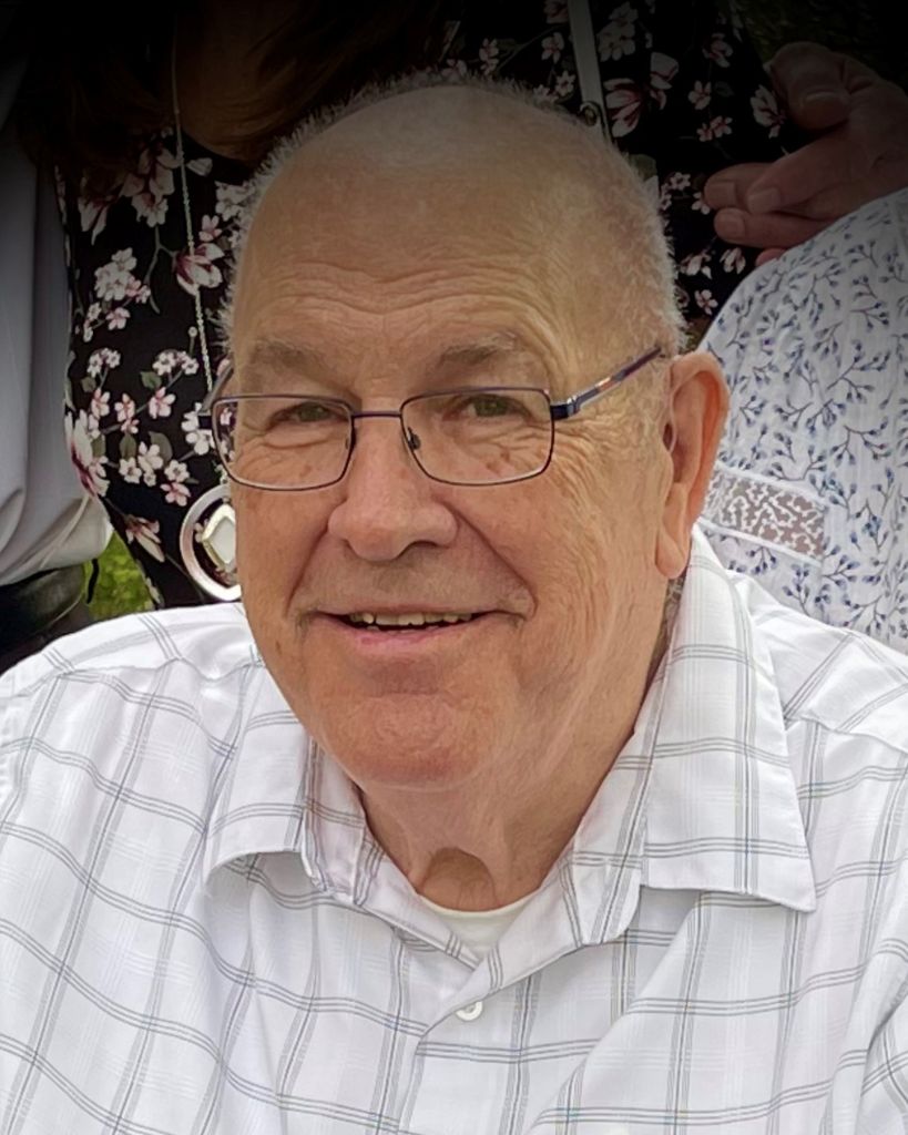 Robert Ray Yoakam