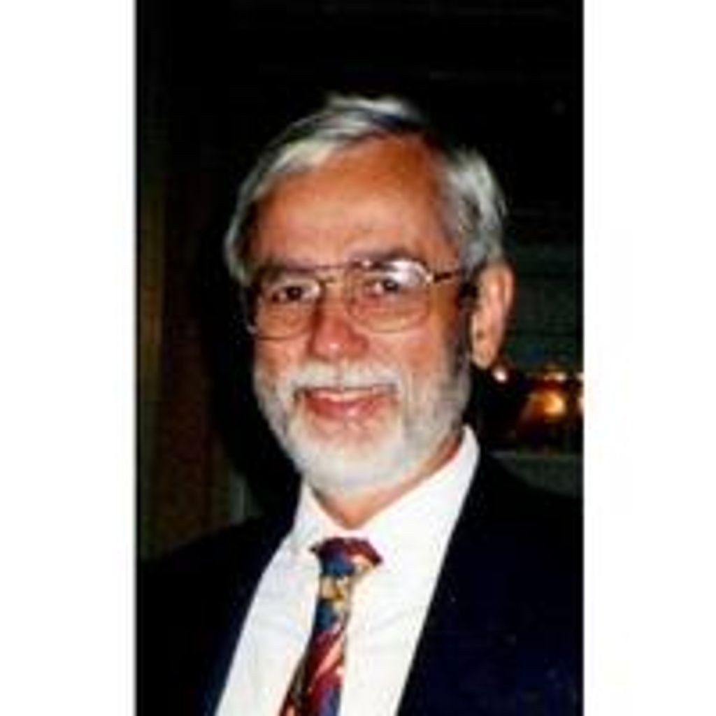 Lawrence R. Mcmillen