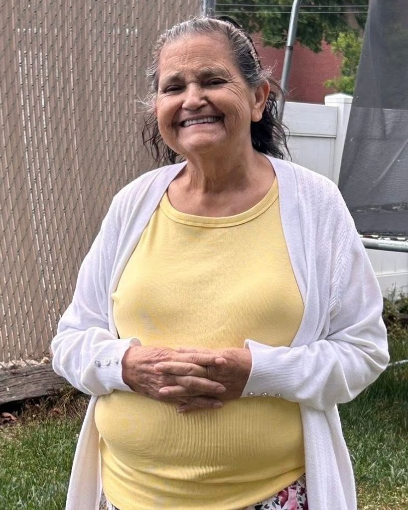 Maria Arzola De Hernandez Profile Photo