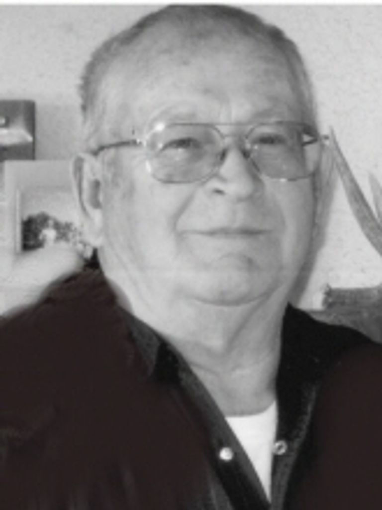 Dick  Lee Eggar