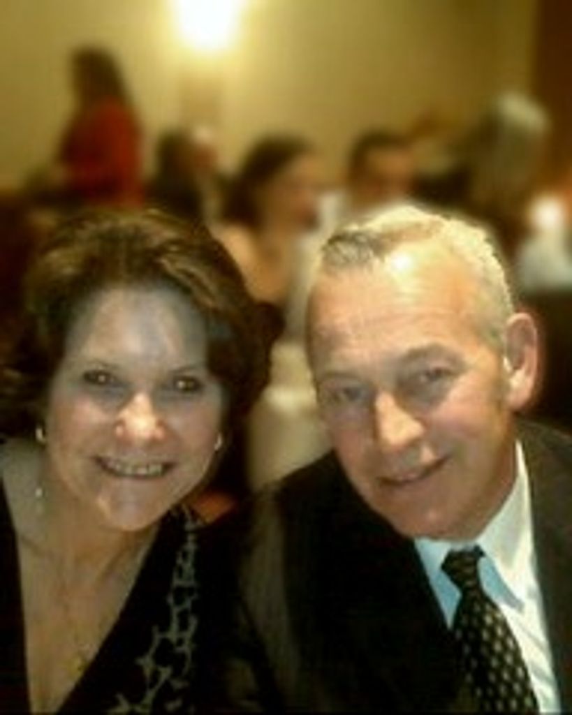 John & Linda Lynch Profile Photo