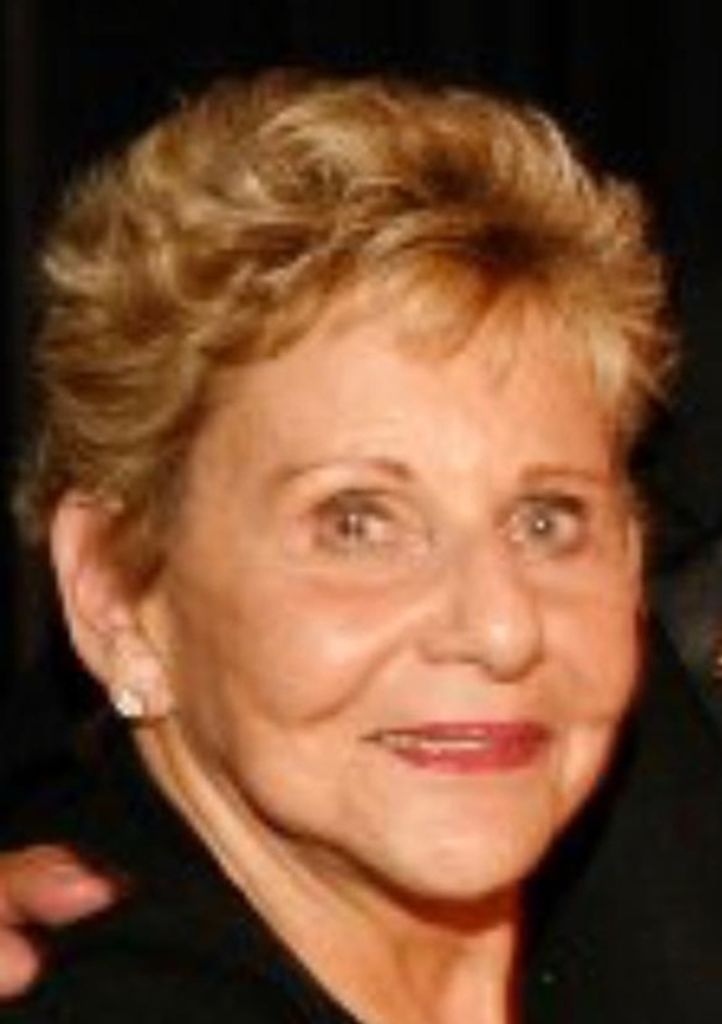 Vivian Scult Profile Photo