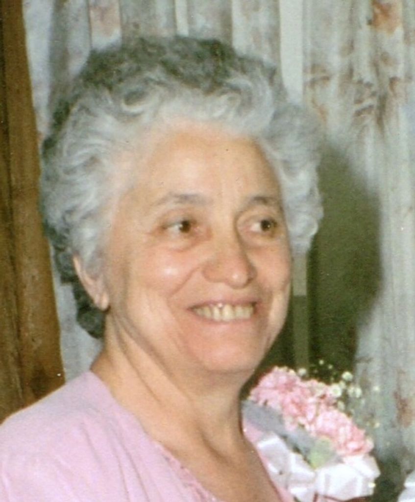 Christina Perras