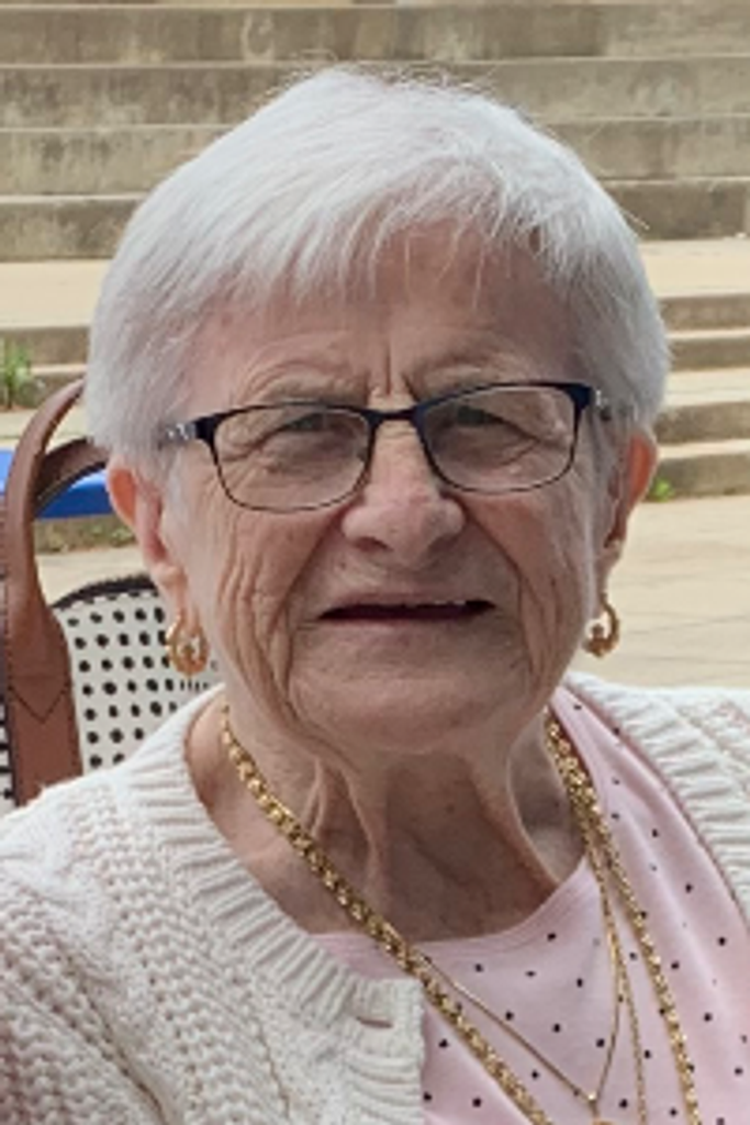 Ruthann (O'Neil) Humphrey