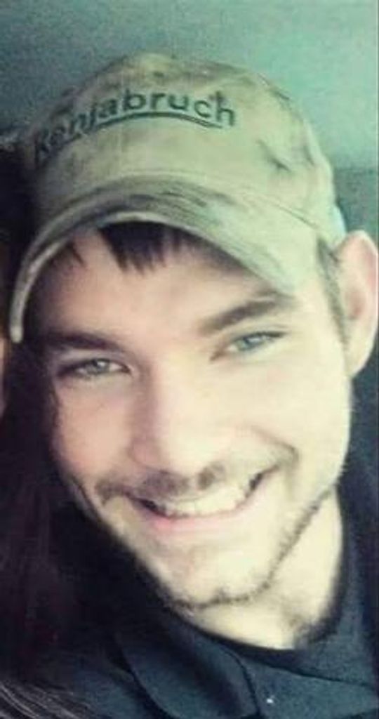 Edward Darrayl Maddox