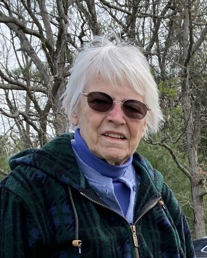 Pauline R. Guillemette's obituary image